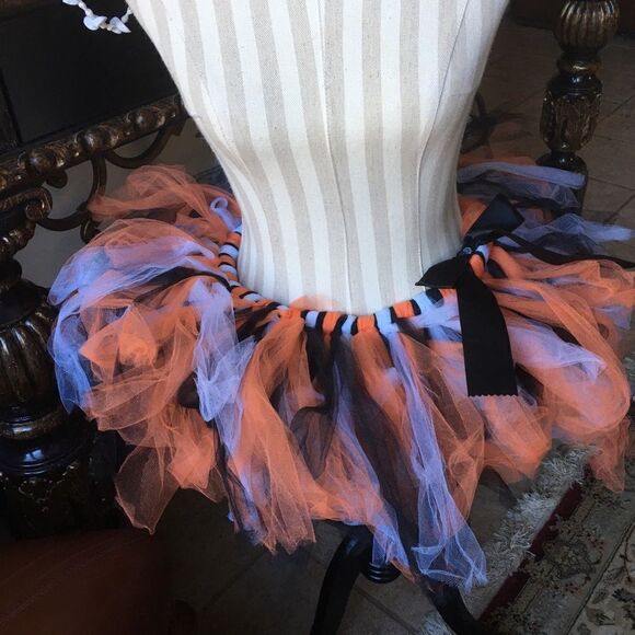 🐠 🎃 GOLDFISH, HALLOWEEN, Fun Run or Cosplay Tutu - Picture 6 of 8